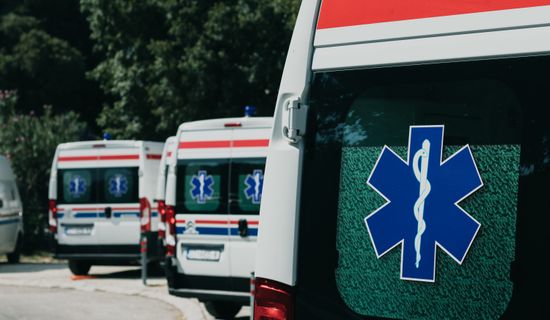 疏勒救护车转运病人过路高速收费吗?